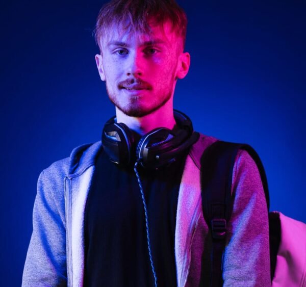 Vote for Your Favorite Live Act